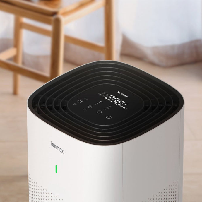 Monitor indoor air quality with the Ionmax Lavish ION350 HEPA Air Purifier